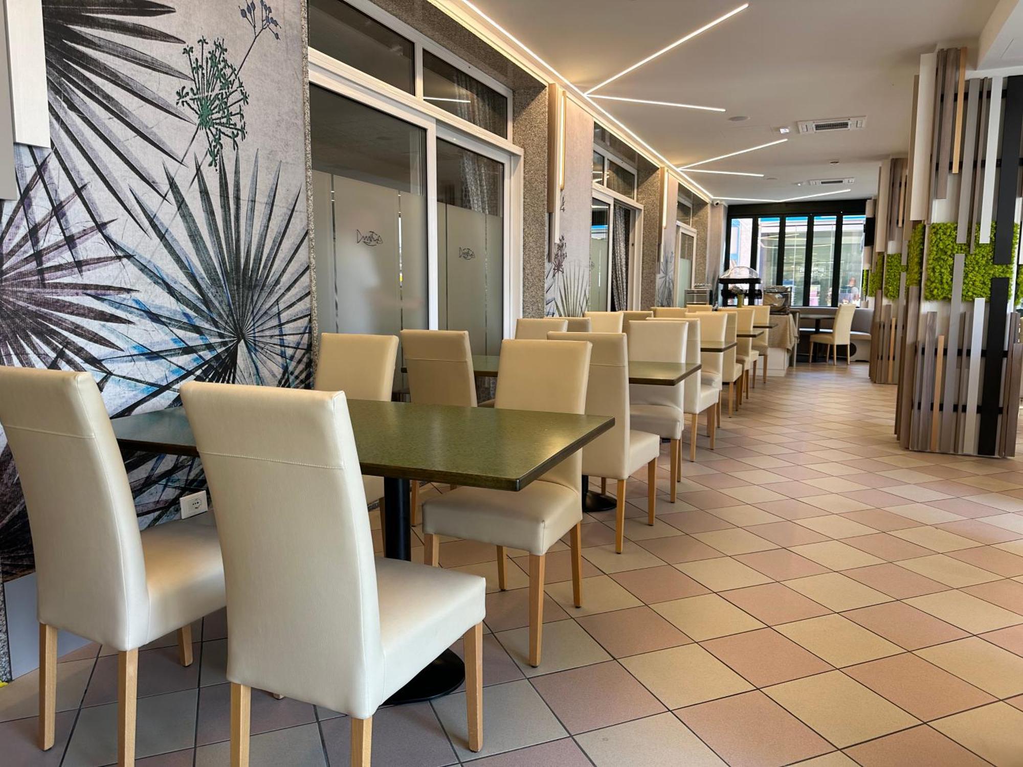 Hotel Storione Lido di Jesolo Exterior photo